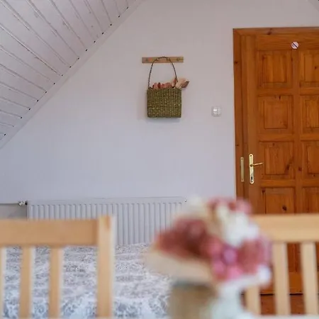 Hotel Tugari Vendeghaz